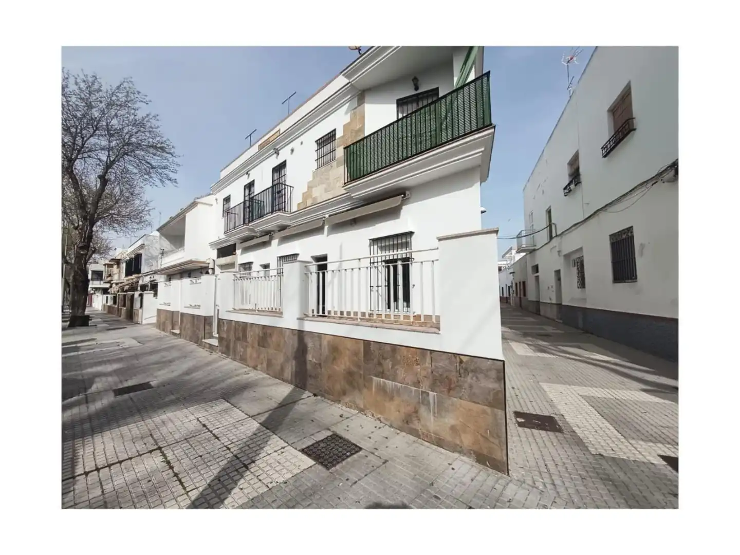 Außenansicht von Wohnung zur Miete in Chipiona mit Klimaanlage und Möbliert