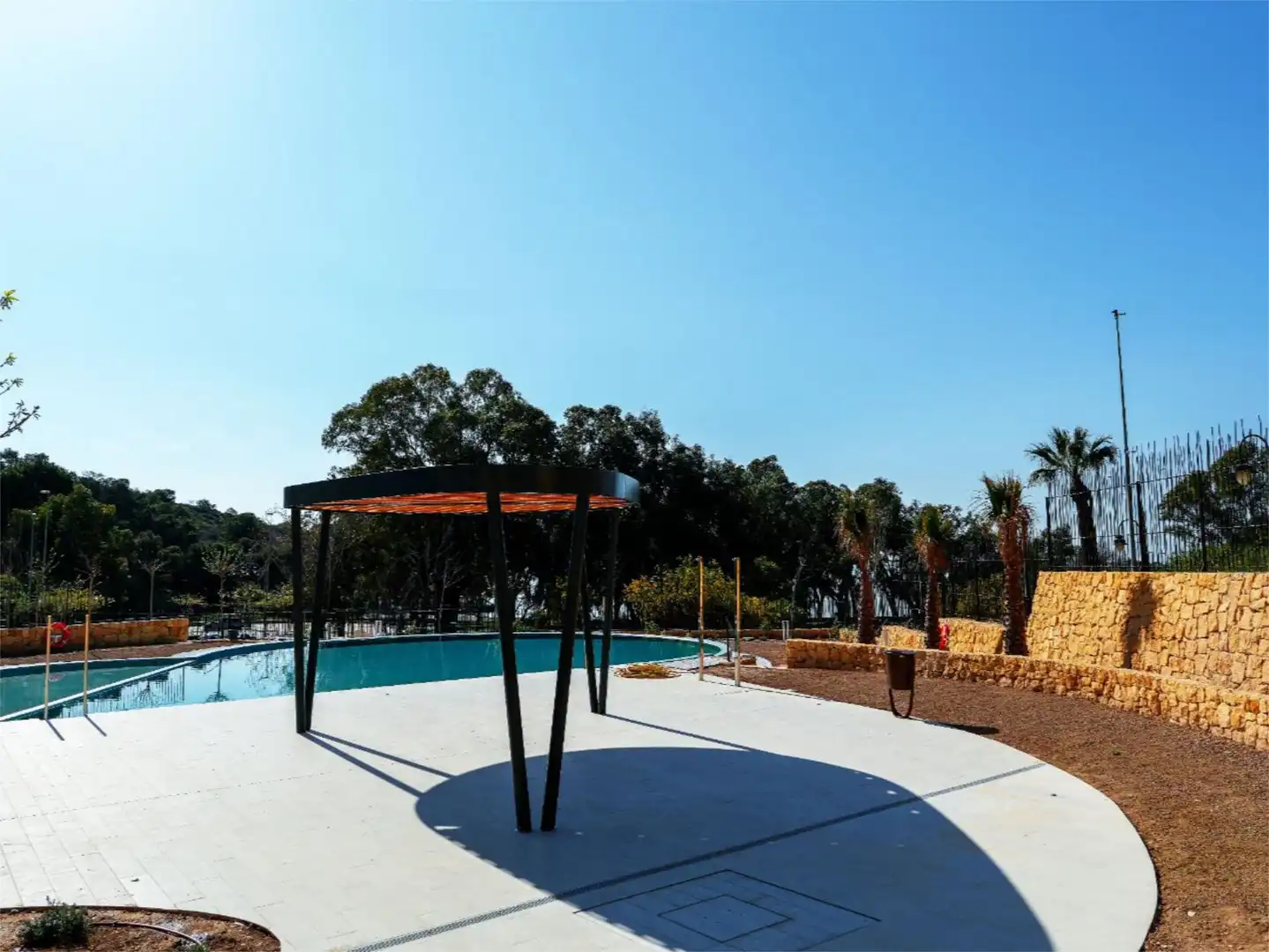 Flat for sale in Polígono Almadraba Pp 13, 8, Platja de Vila Joiosa Swimming pool of Flat for sale in Villajoyosa / La Vila Joiosa with Terrace, Swimming Pool and Balcony