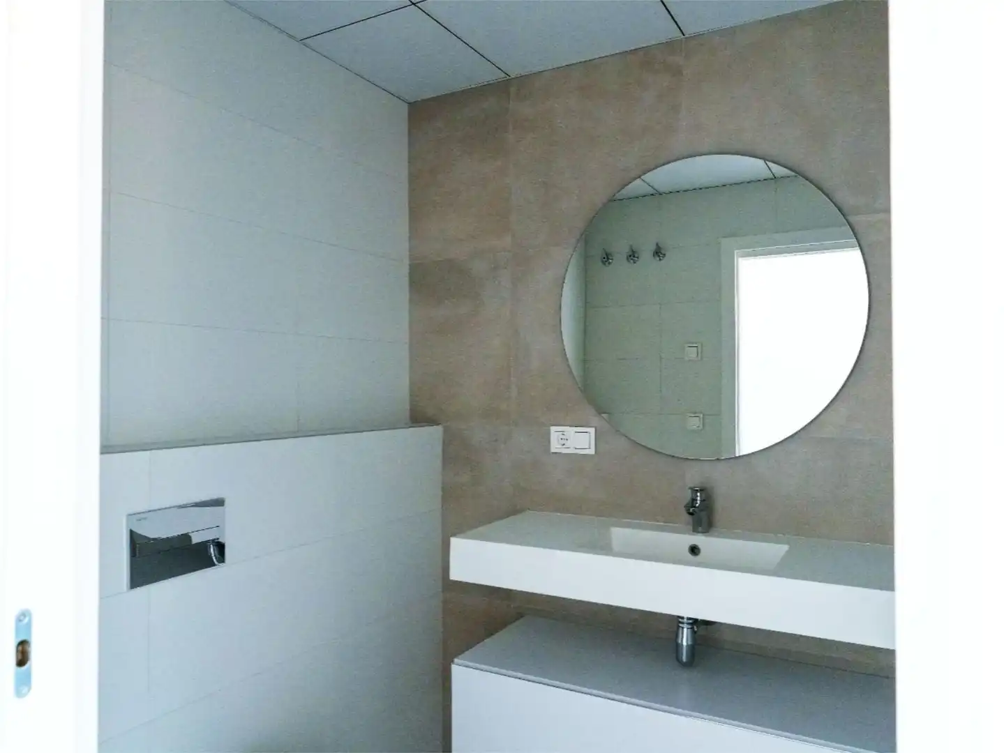 Flat for sale in Polígono Almadraba Pp 13, 8, Platja de Vila Joiosa Bathroom of Flat for sale in Villajoyosa / La Vila Joiosa with Terrace, Swimming Pool and Balcony