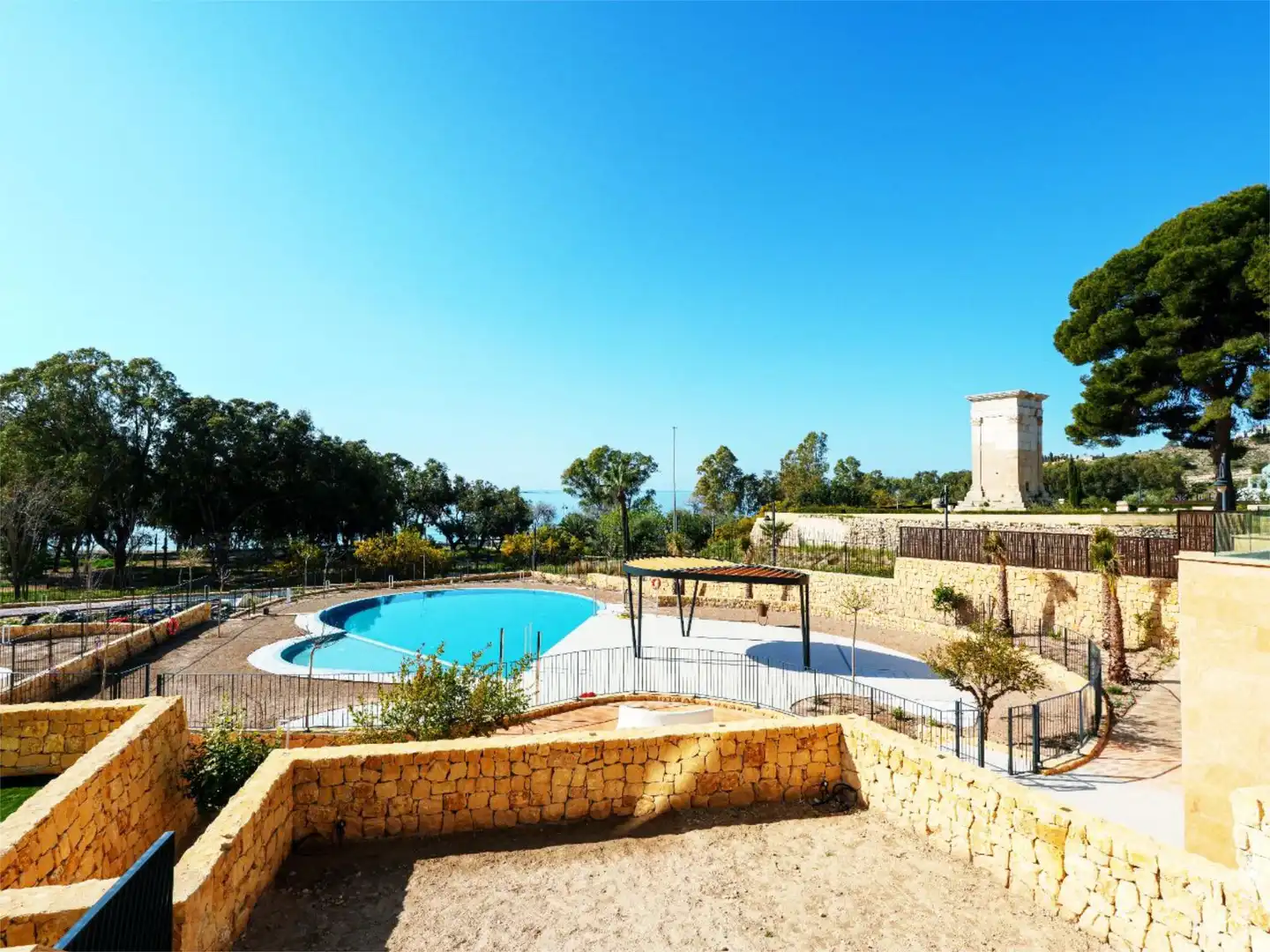 Flat for sale in Polígono Almadraba Pp 13, 8, Platja de Vila Joiosa Swimming pool of Flat for sale in Villajoyosa / La Vila Joiosa with Terrace, Swimming Pool and Balcony