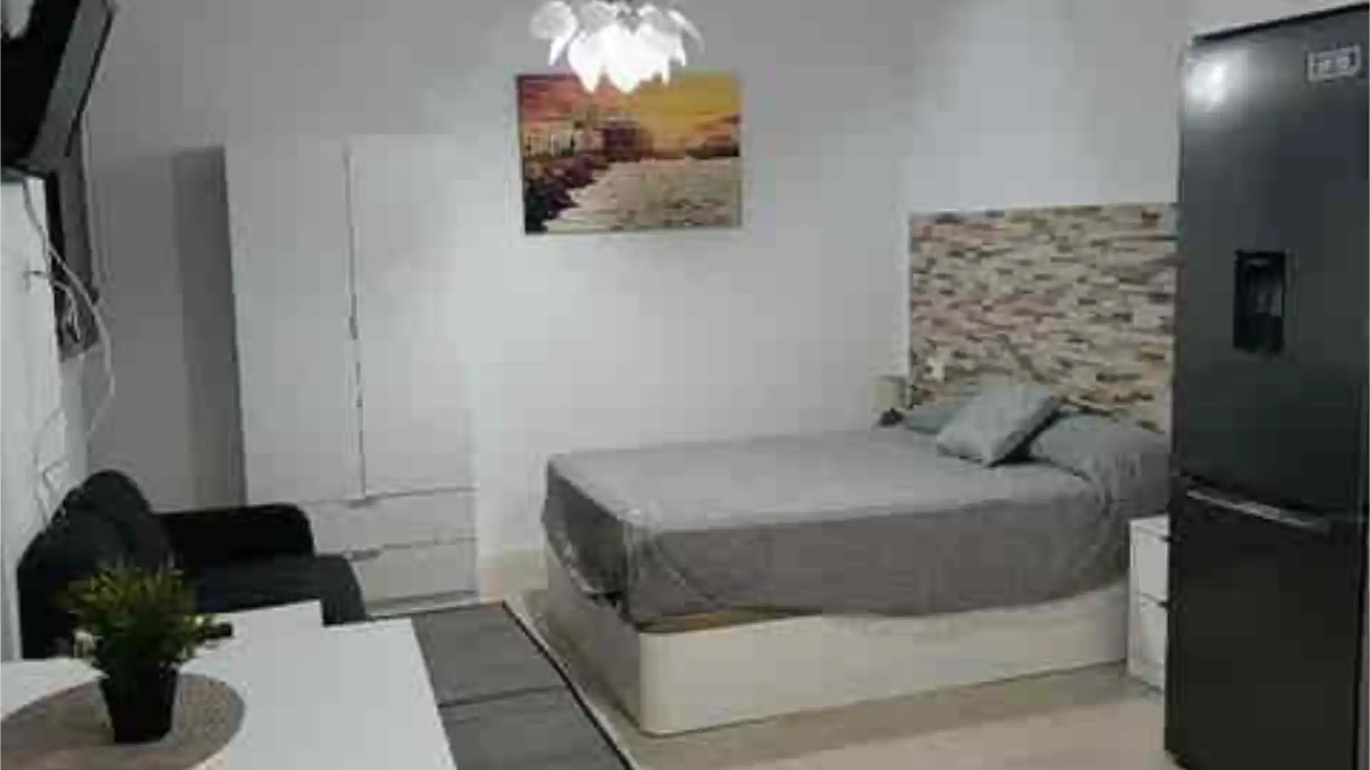 Habitación de Apartamento de alquiler en  Cádiz Capital