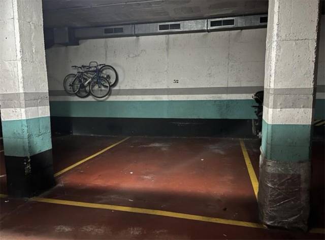 Garaje en Venta en Avinguda de Béjar, 39 en Can Roca