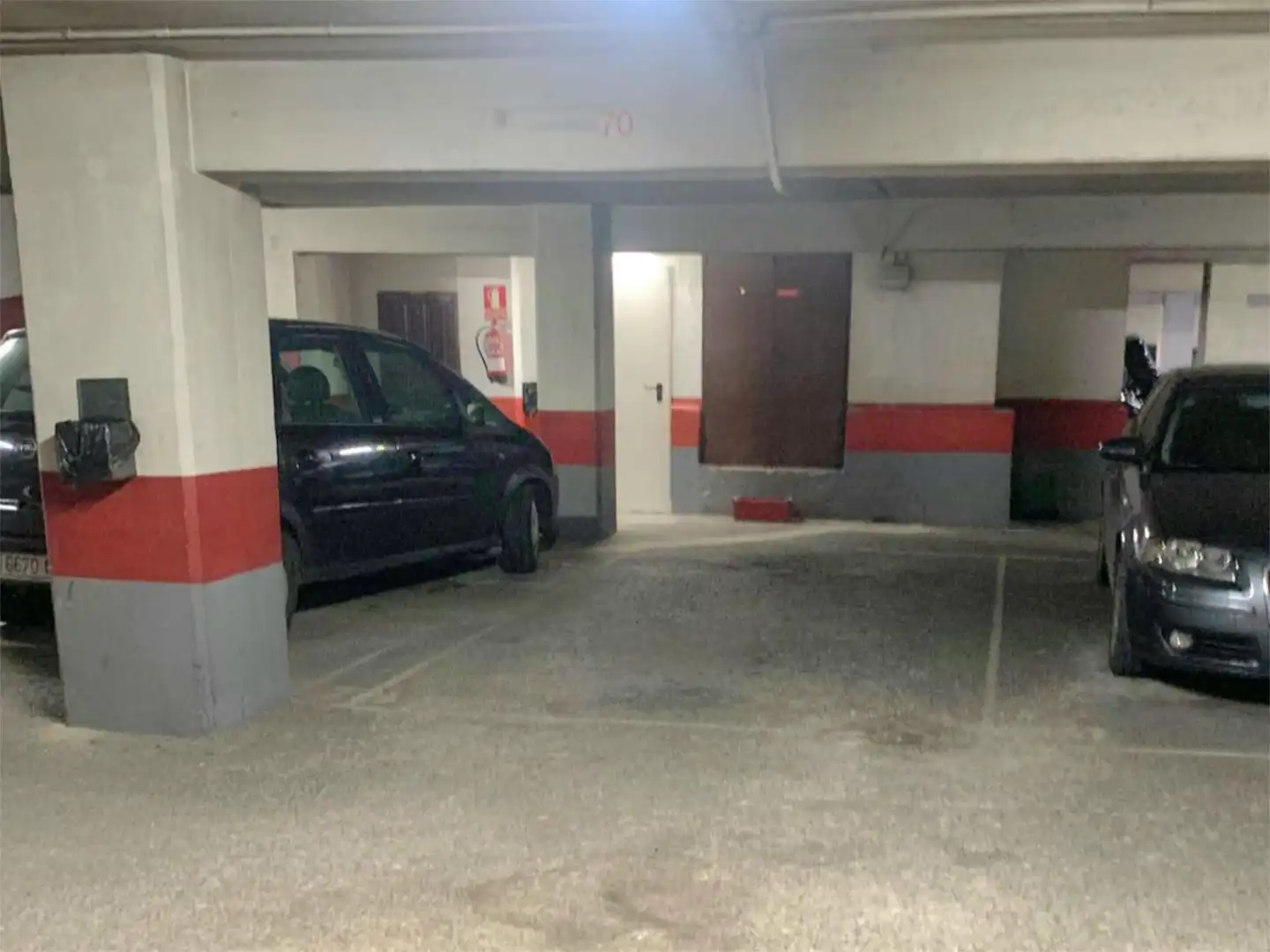 Piso en venta en Avenida de la Constitución, Barrio del Centro Parking de Piso en venta en Gijón con Calefacción, Parquet y Terraza