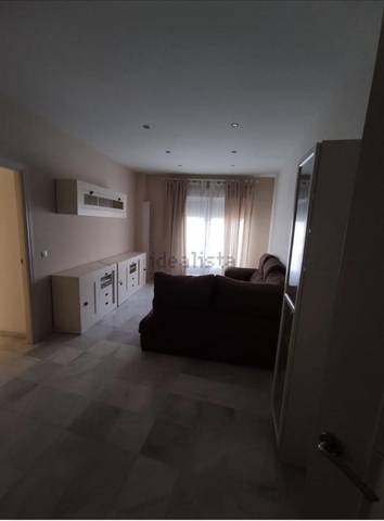 Piso en Alquiler en Plaza España, 7 en Estación - La Fontanilla - El Tinte