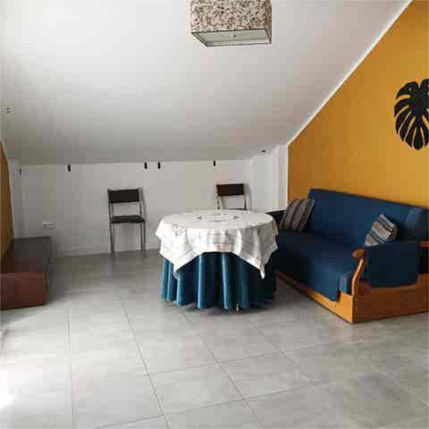 Ático en Alquiler en Huelma