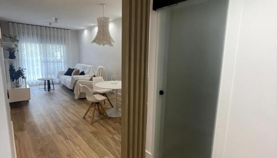 Piso en venta en Calle Austria, 17, San Luis, Almería Capital - imagen 1 Foto 1 de Piso en venta en Calle Austria, 17, San Luis, Almería Capital