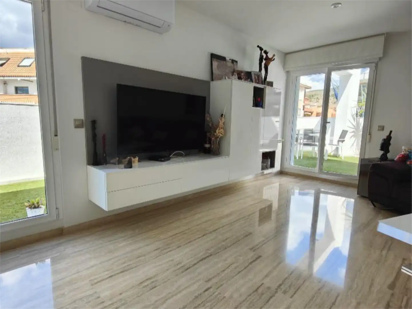Living room of Flat for sale in Ibi  with Air Conditioner, Heating and Private garden