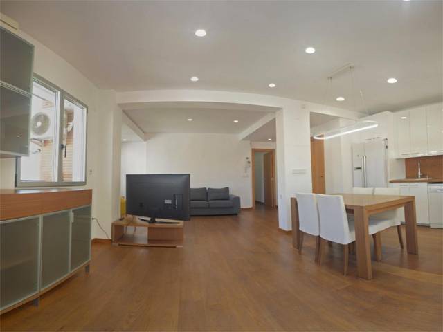 Piso en Alquiler en Plaça del Músic López Chávarri, 5 en El Carme