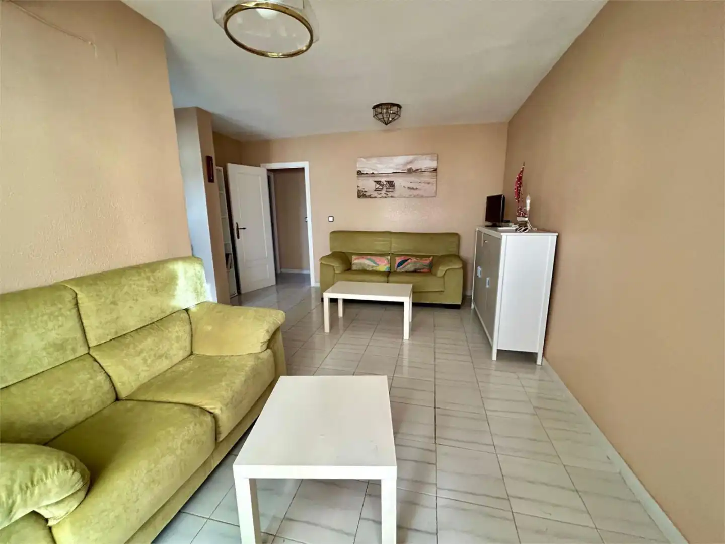 Wohnung zum Verkauf in Urbanizacion Catania, 1, Tomás Maestre Wohnzimmer von Wohnung zum Verkauf in La Manga del Mar Menor mit Klimaanlage, Heizung und Privatgarten