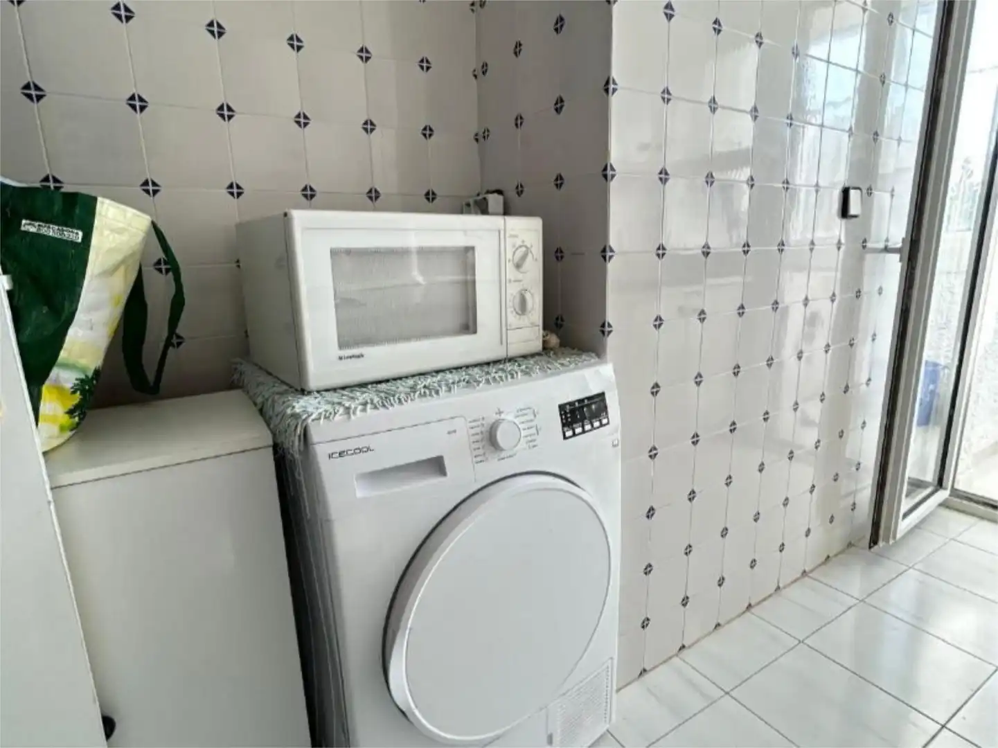 Wohnung zum Verkauf in Urbanizacion Catania, 1, Tomás Maestre Badezimmer von Wohnung zum Verkauf in La Manga del Mar Menor mit Klimaanlage, Heizung und Privatgarten