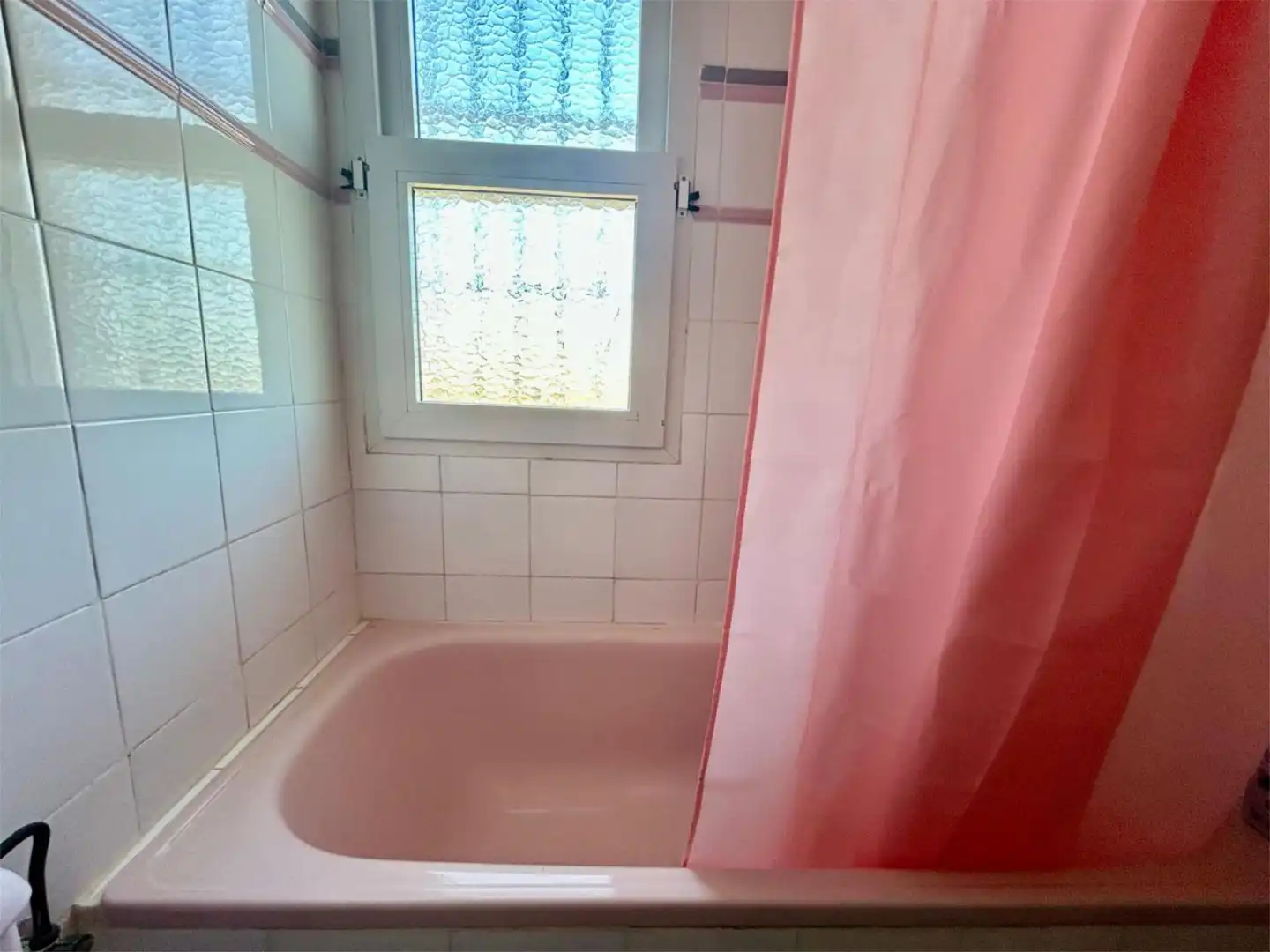 Wohnung zum Verkauf in Urbanizacion Catania, 1, Tomás Maestre Badezimmer von Wohnung zum Verkauf in La Manga del Mar Menor mit Klimaanlage, Heizung und Privatgarten