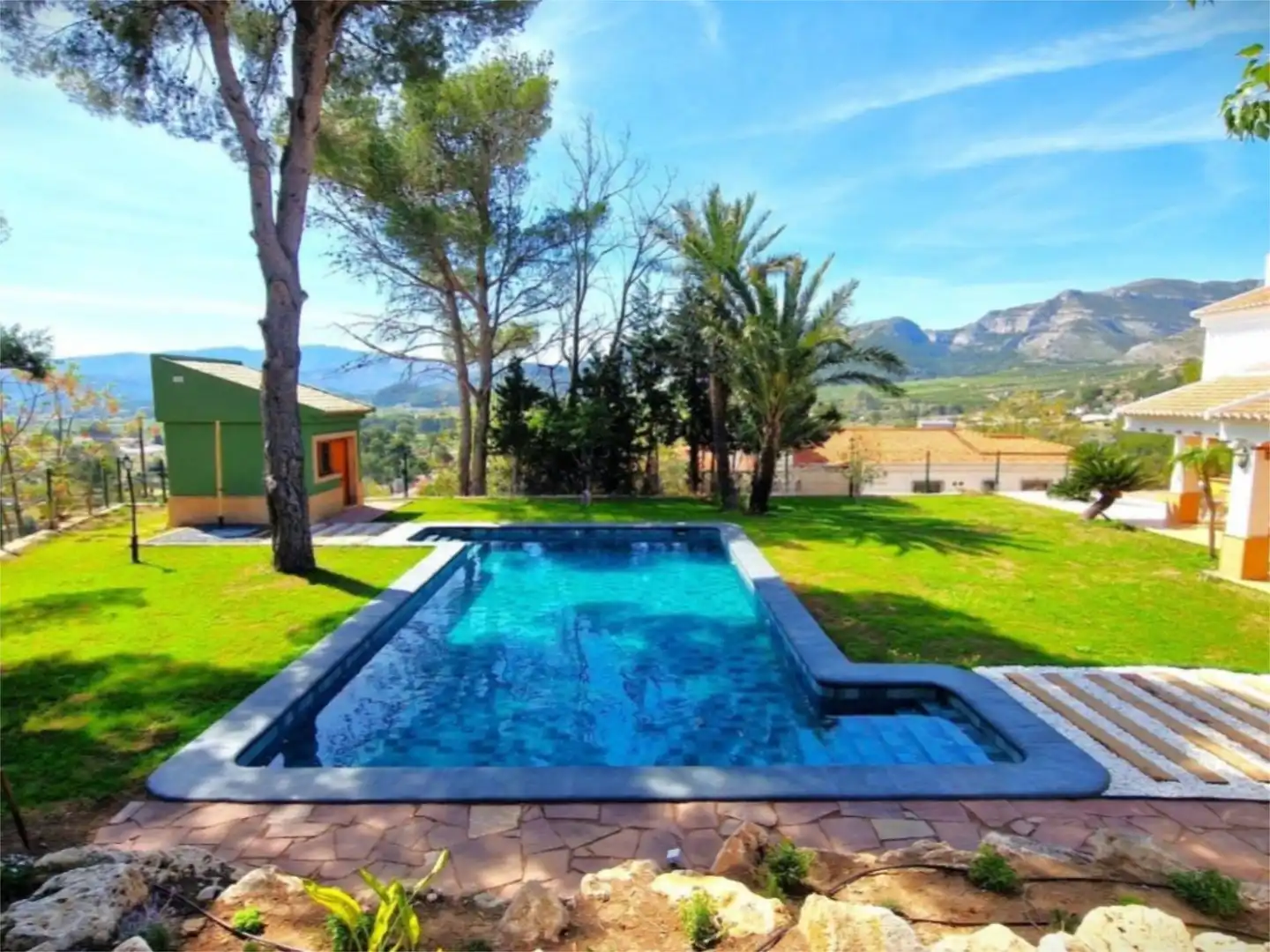Piscina de Casa o xalet de lloguer en Gandia amb Aire condicionat, Calefacció i Jardí privat