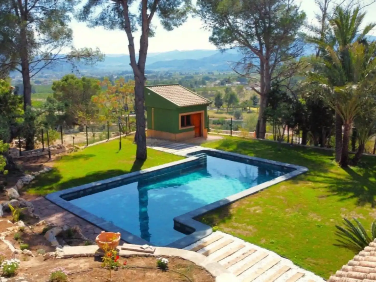 Piscina de Casa o xalet de lloguer en Gandia amb Aire condicionat, Calefacció i Jardí privat