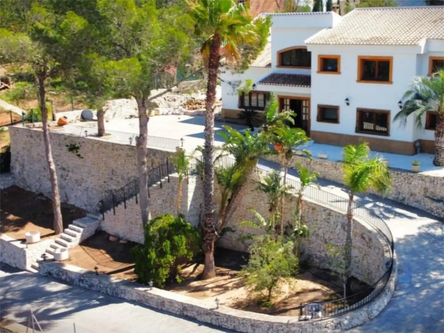 Vista exterior de Casa o xalet de lloguer en Gandia amb Aire condicionat, Calefacció i Jardí privat