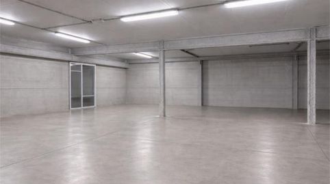 Foto 2 von Fabrikhallen zur Miete in Centro Ciudad, Manises