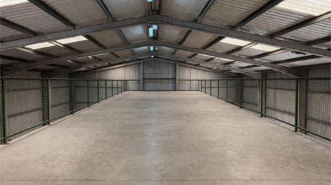 Foto 4 von Fabrikhallen zur Miete in Centro Ciudad, Manises