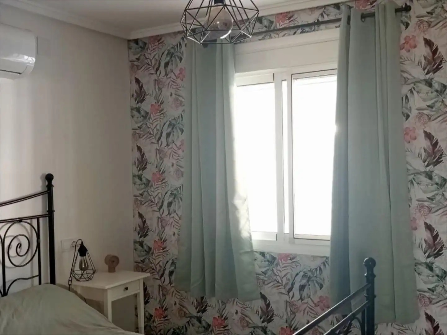 Piso en venta en Calle Ajedreas, 90, Mazarrón Casco Urbano Habitación de Piso en venta en Mazarrón con Aire acondicionado, Calefacción y Jardín privado