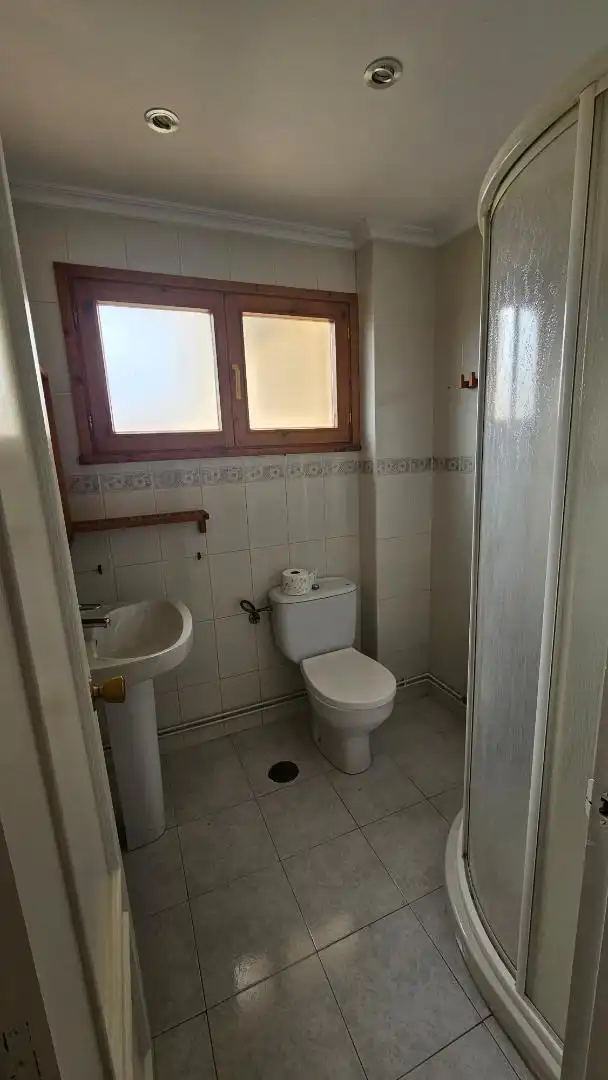 Flat for sale in Calle María Pico, 14, Ribadedeva Bathroom of Flat for sale in Ribadedeva