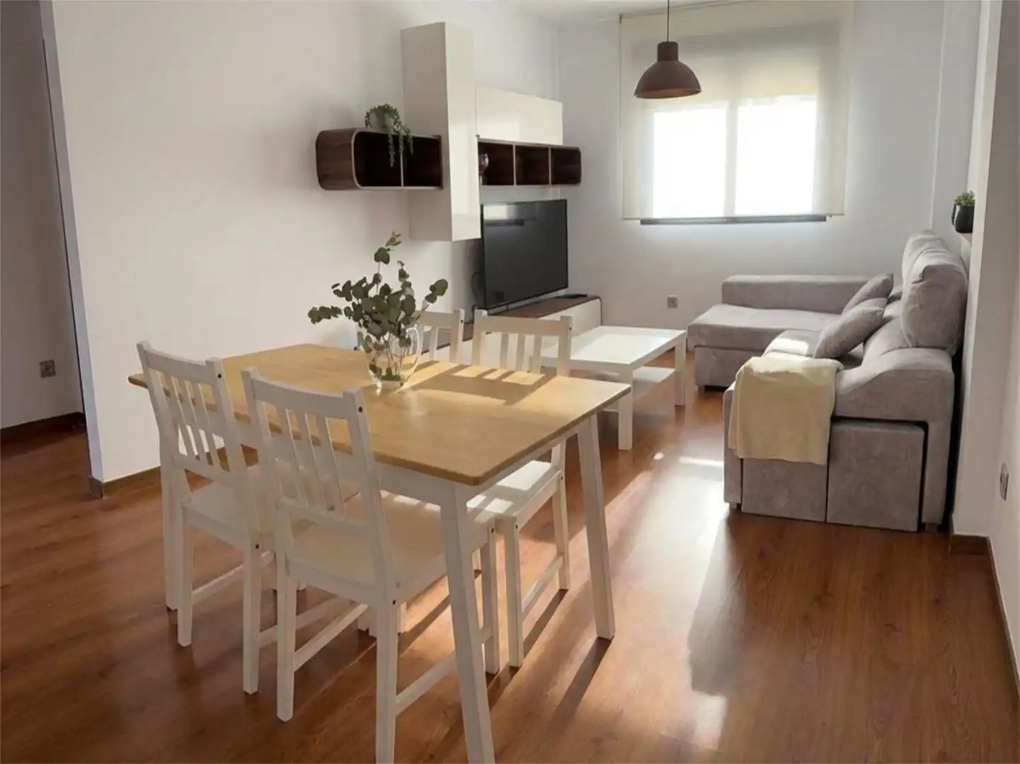 Wohnung zur Miete in Calle Palencia, 23, Las Tres Cruces Wohnzimmer von Wohnung zur Miete in Armilla mit Klimaanlage, Heizung und Parkett