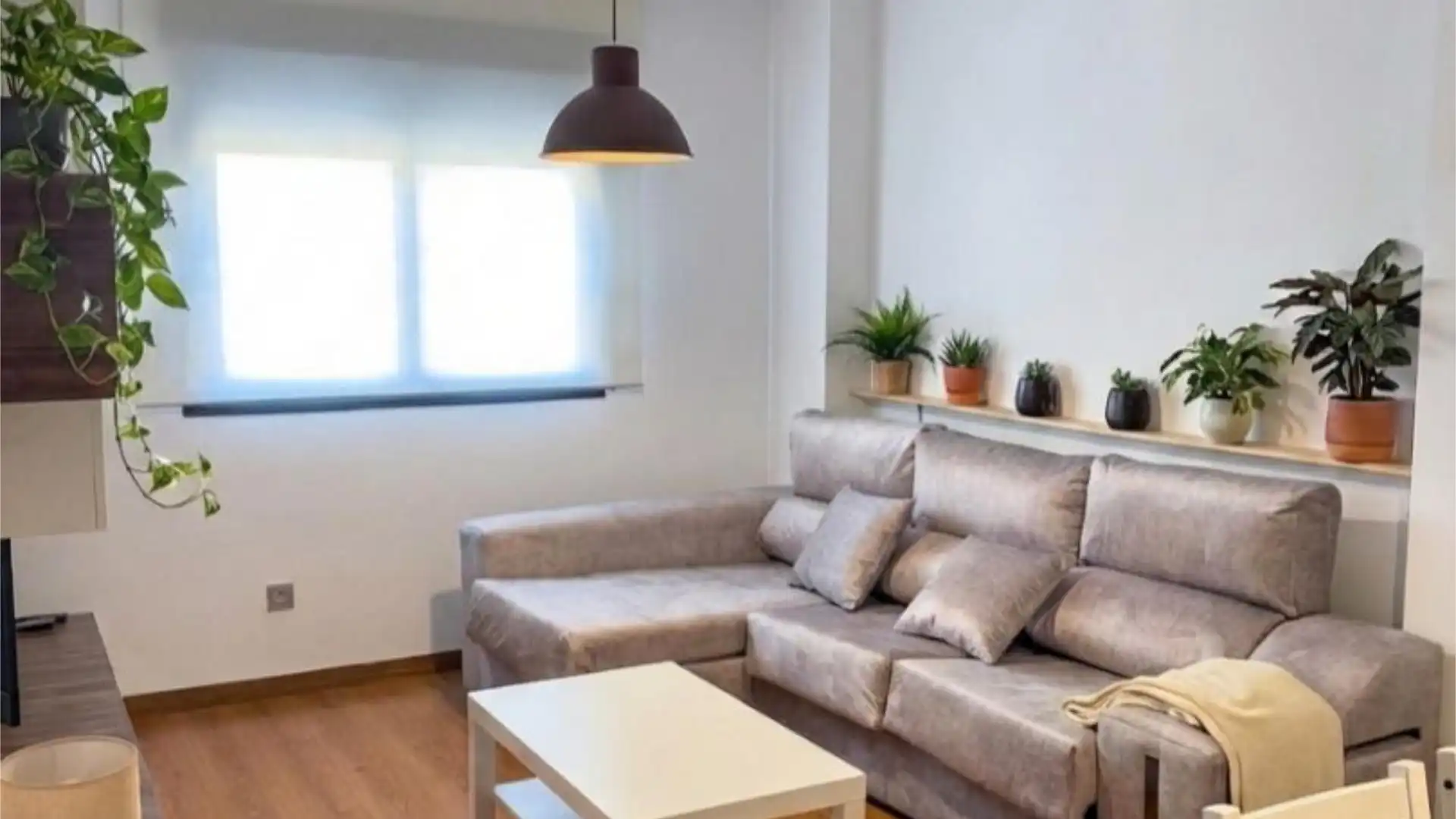 Sala de estar de Piso de alquiler en Armilla con Aire acondicionado, Calefacción y Parquet