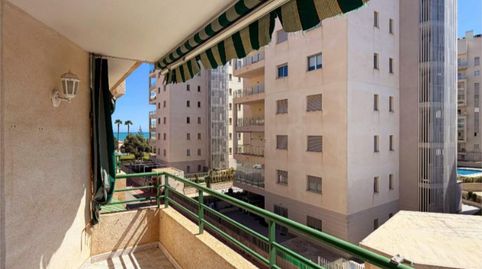 Foto 3 de Piso en venta en Calle Benacantil, 2c, Los Europeos, Torrevieja