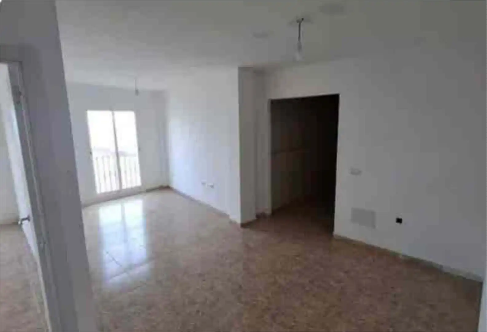 Houses for sale in Adra