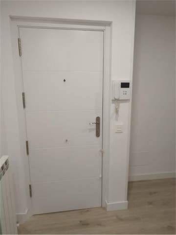 Piso en Alquiler en Peña Trevinca