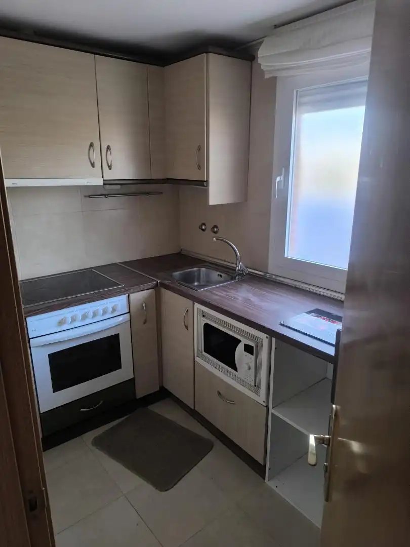 Dúplex en venta en Calle Los Manantiales, 3, Castañares de Rioja Cocina de Dúplex en venta en Castañares de Rioja