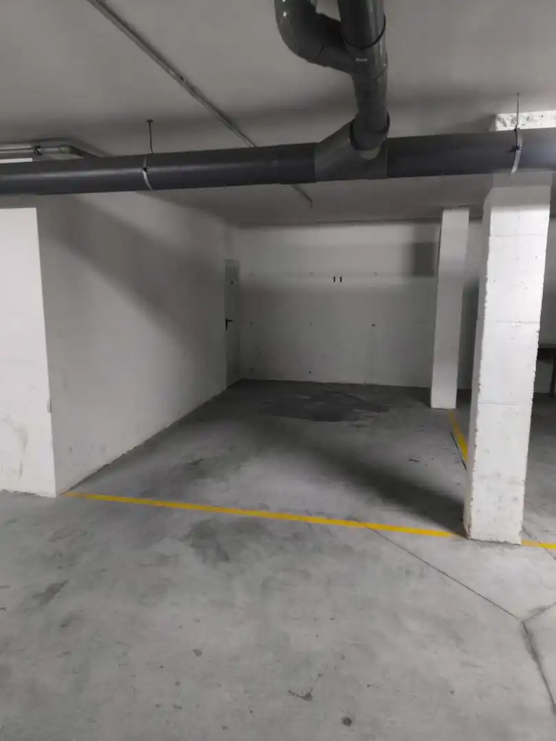 Dúplex en venta en Calle Los Manantiales, 3, Castañares de Rioja Parking de Dúplex en venta en Castañares de Rioja