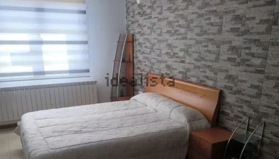 Dúplex en venta en Calle Los Manantiales, 3, Castañares de Rioja, La Rioja - imagen 1 Foto 1 de Dúplex en venta en Calle Los Manantiales, 3, Castañares de Rioja, La Rioja