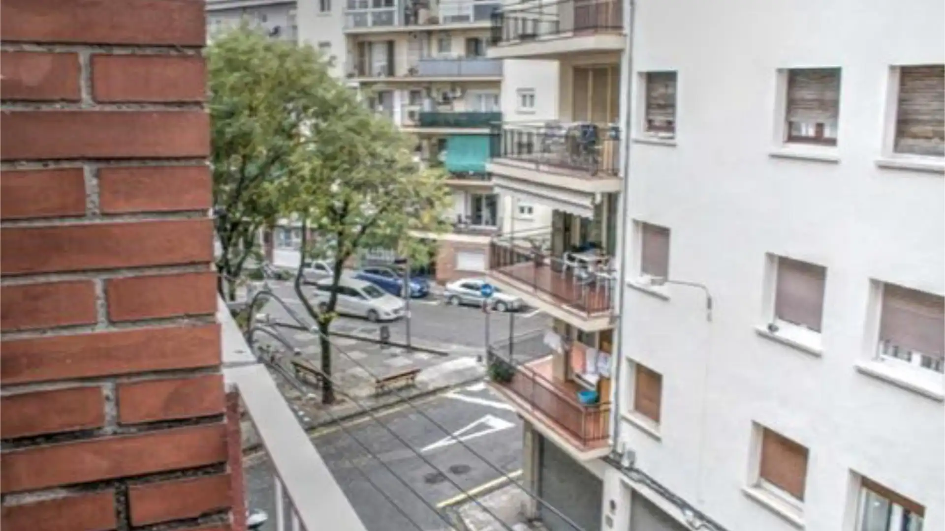 Vista exterior de Pis en venda en Girona Capital amb Aire condicionat i Terrassa