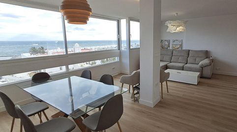 Foto 2 de Piso de alquiler en Avenida Duque de Ahumada, 5-11, Playa Bajadilla - Puertos, Marbella