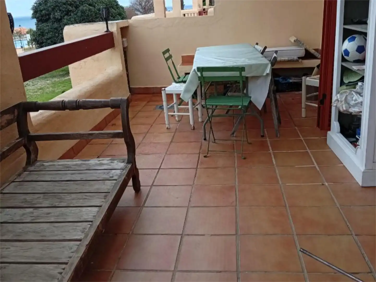 Casa o xalet en venda a Alcorrín Terrassa de Casa o xalet en venda en Manilva
