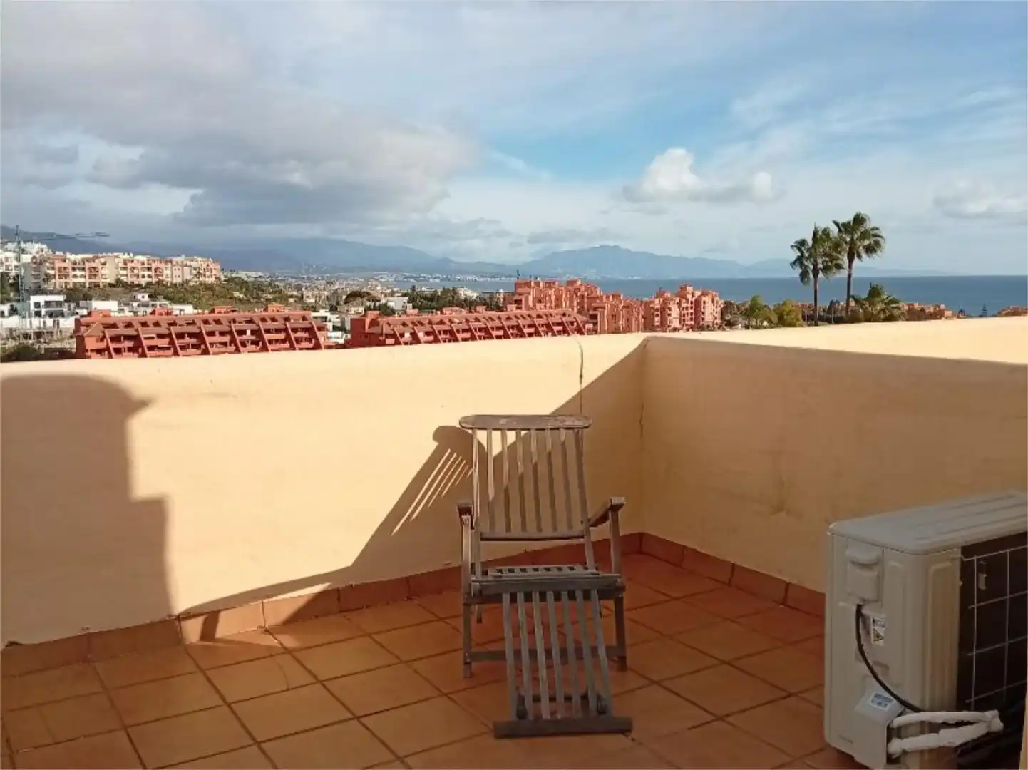 Casa o xalet en venda a Alcorrín Terrassa de Casa o xalet en venda en Manilva