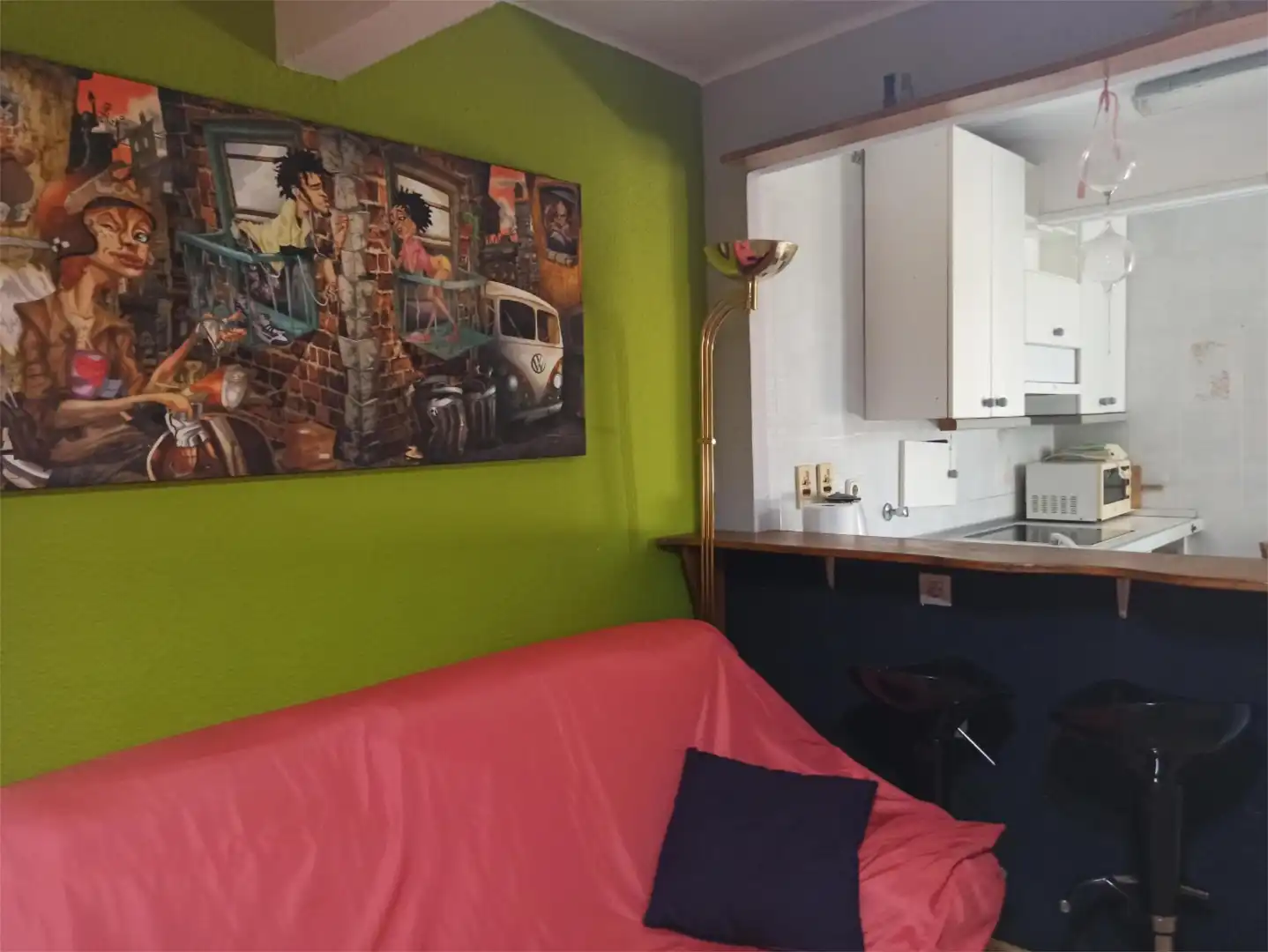 Sala d'estar de Pis en venda en Huesca amb Calefacció, Parquet i Moblat
