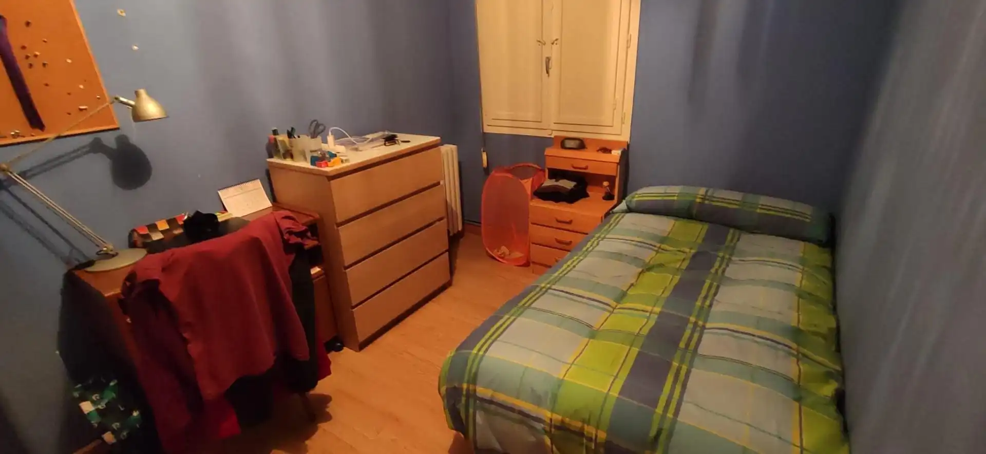 Dormitori de Pis en venda en Huesca amb Calefacció, Parquet i Moblat