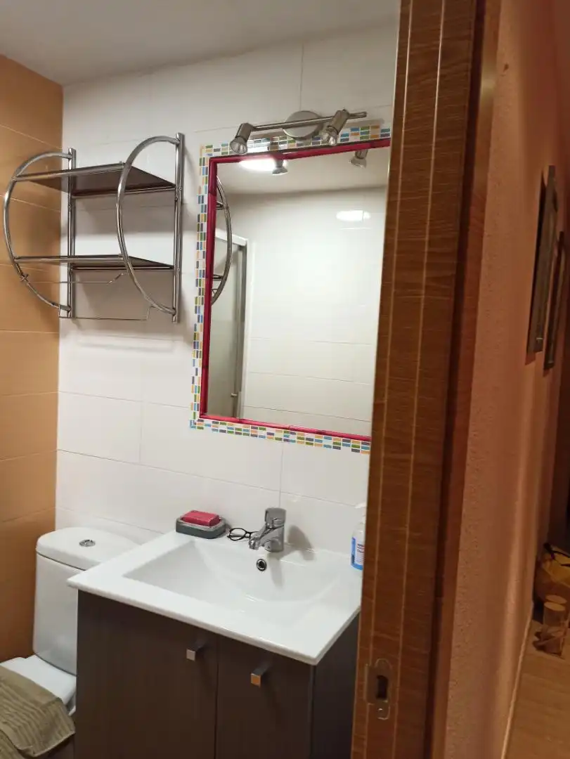 Bany de Pis en venda en Huesca amb Calefacció, Parquet i Moblat