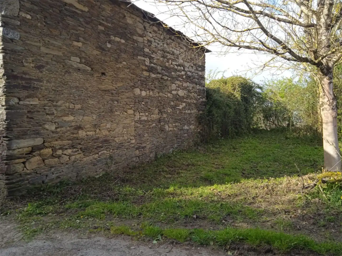 Piso en venta en Lugo con Jardín privado, Terraza y Balcón