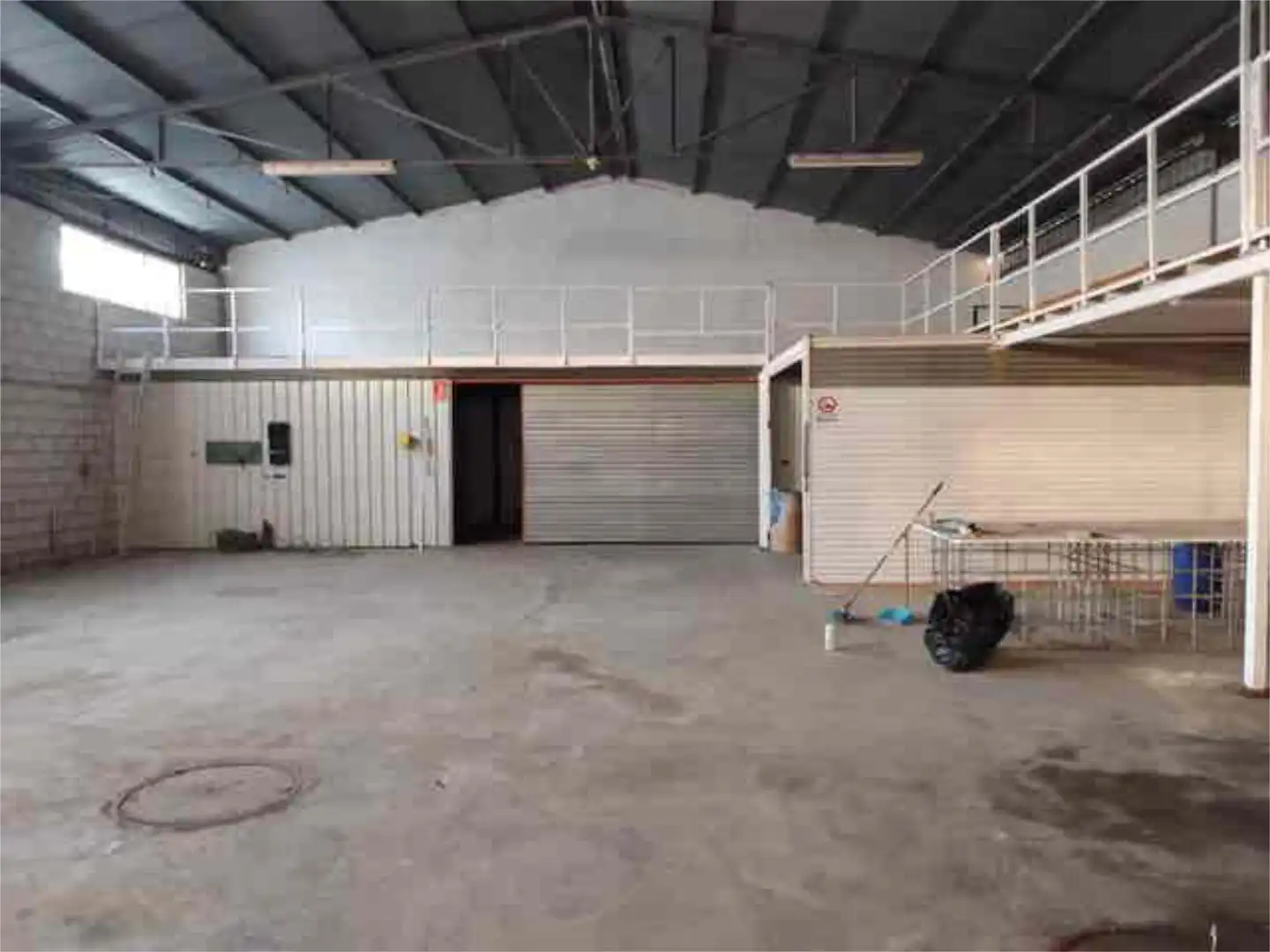 Nave industrial de alquiler en Benamejí
