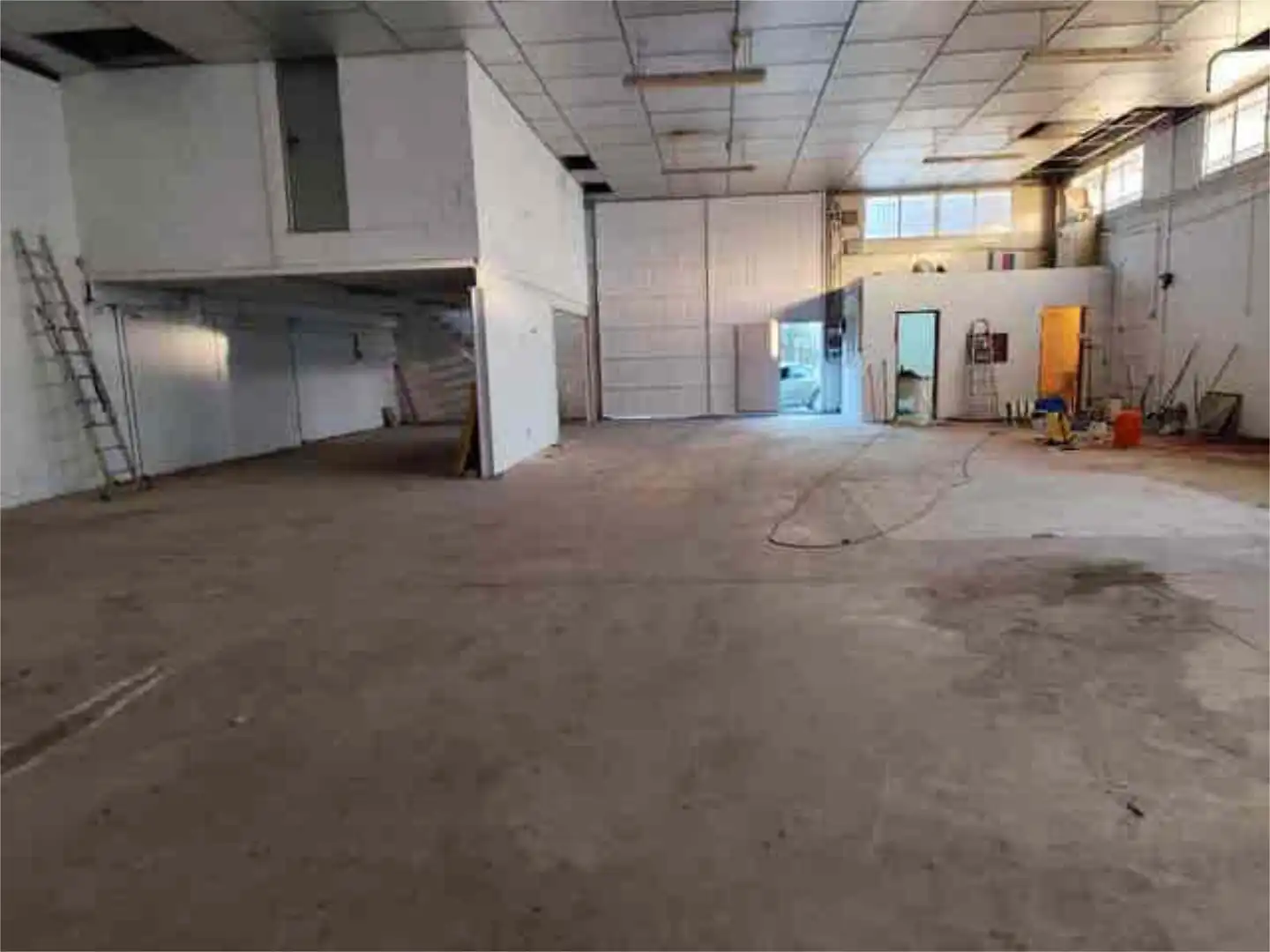 Nave industrial de alquiler en Benamejí