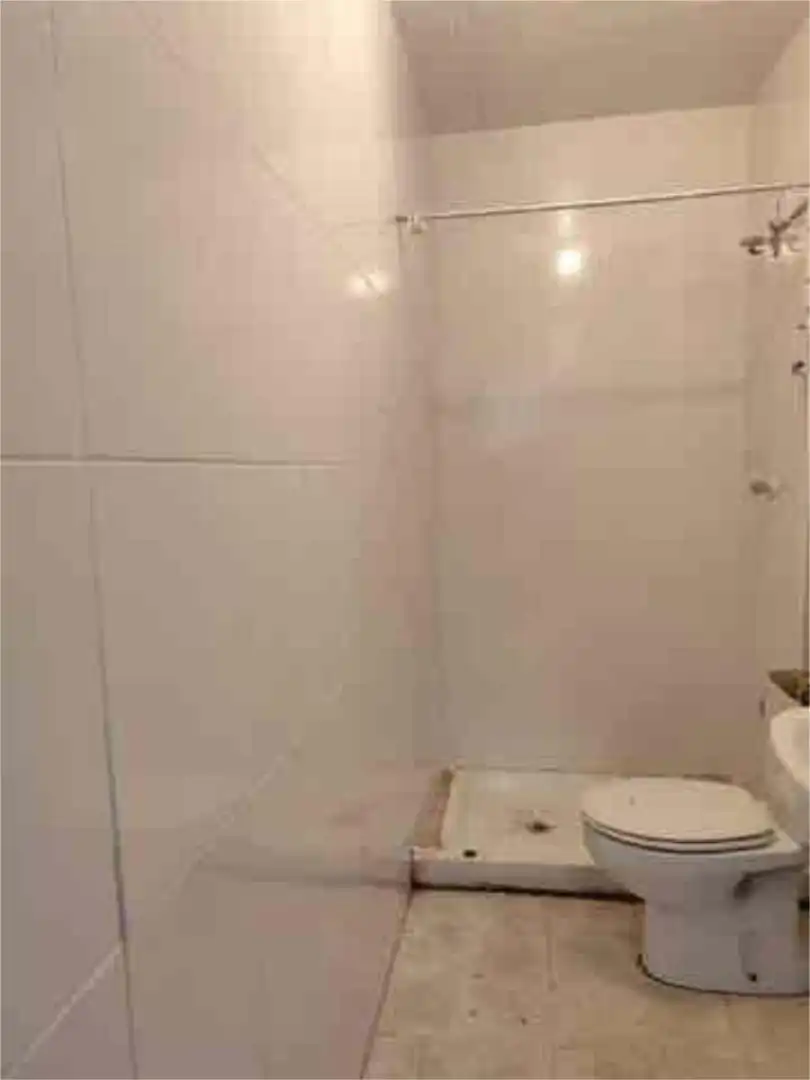 Baño de Nave industrial de alquiler en Benamejí