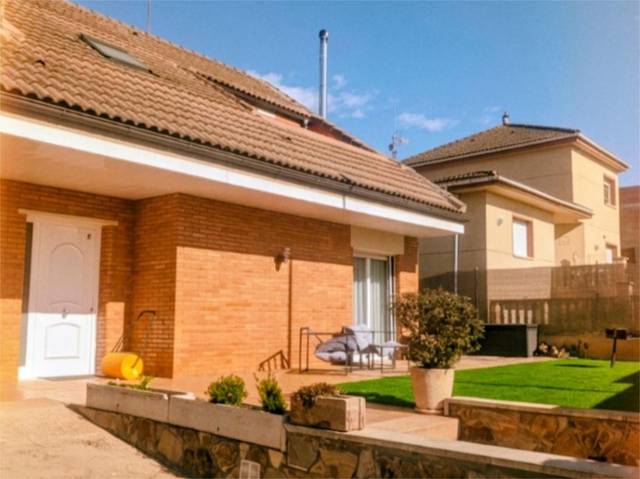 Casa-chalet en Venta en Carrer Pla de la Vila, 24 en Fonollosa