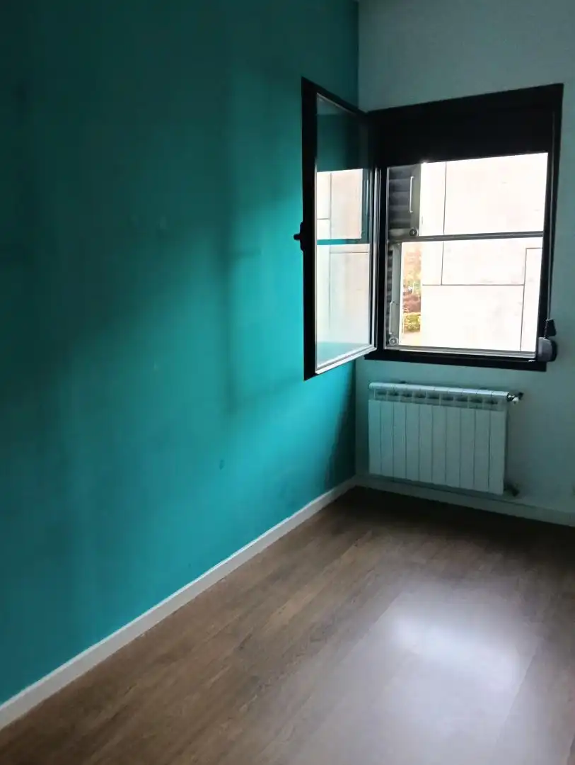Habitación en Calle de la Forsitia, 6, PAU de Carabanchel Habitación de Apartamento para compartir en Madrid con Amueblado