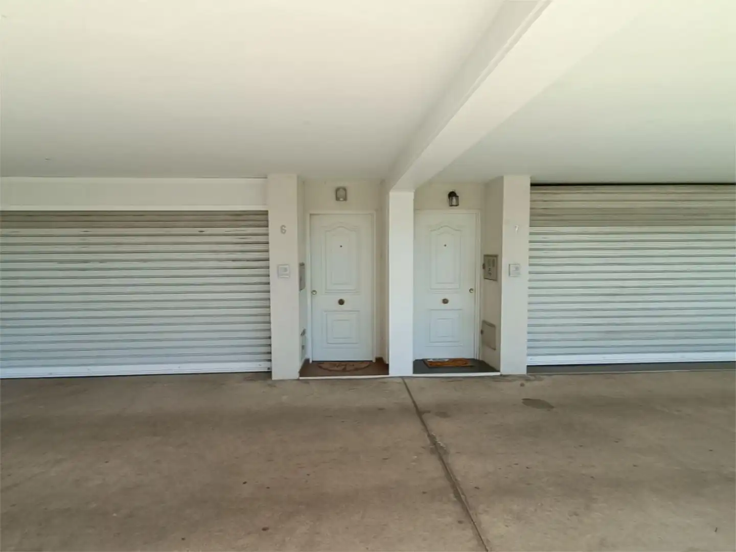 Casa adosada en venta en Urbanizacion las Viñas, 6, Valdefresno Parking de Casa adosada en venta en Valdefresno con Amueblado