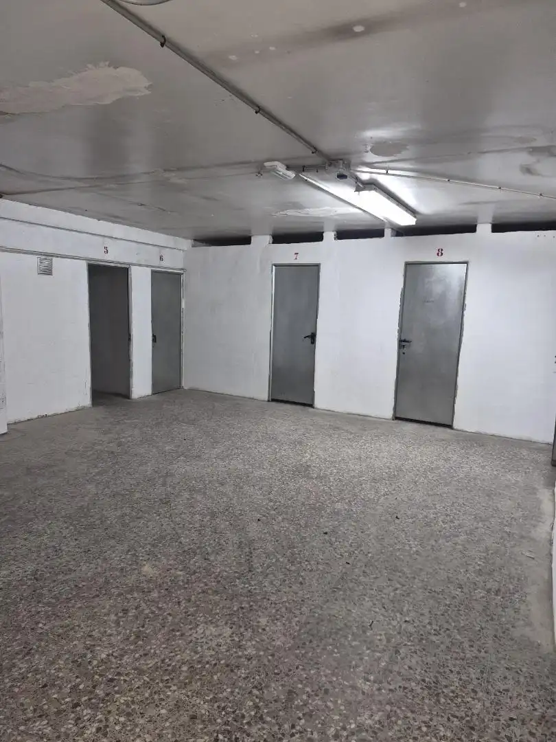Parkplatz von Lagerraum zur Miete in Almussafes