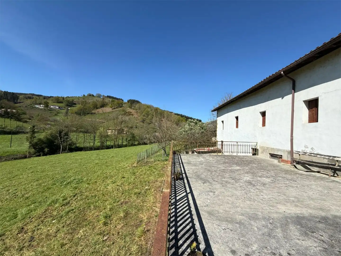 Vista exterior de Casa adosada en venta en Gabiria con Terraza
