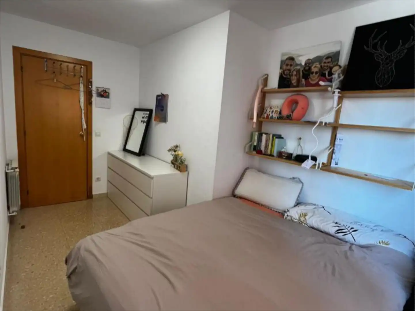 Habitación de Piso para compartir en Badalona con Calefacción, Amueblado y Balcón