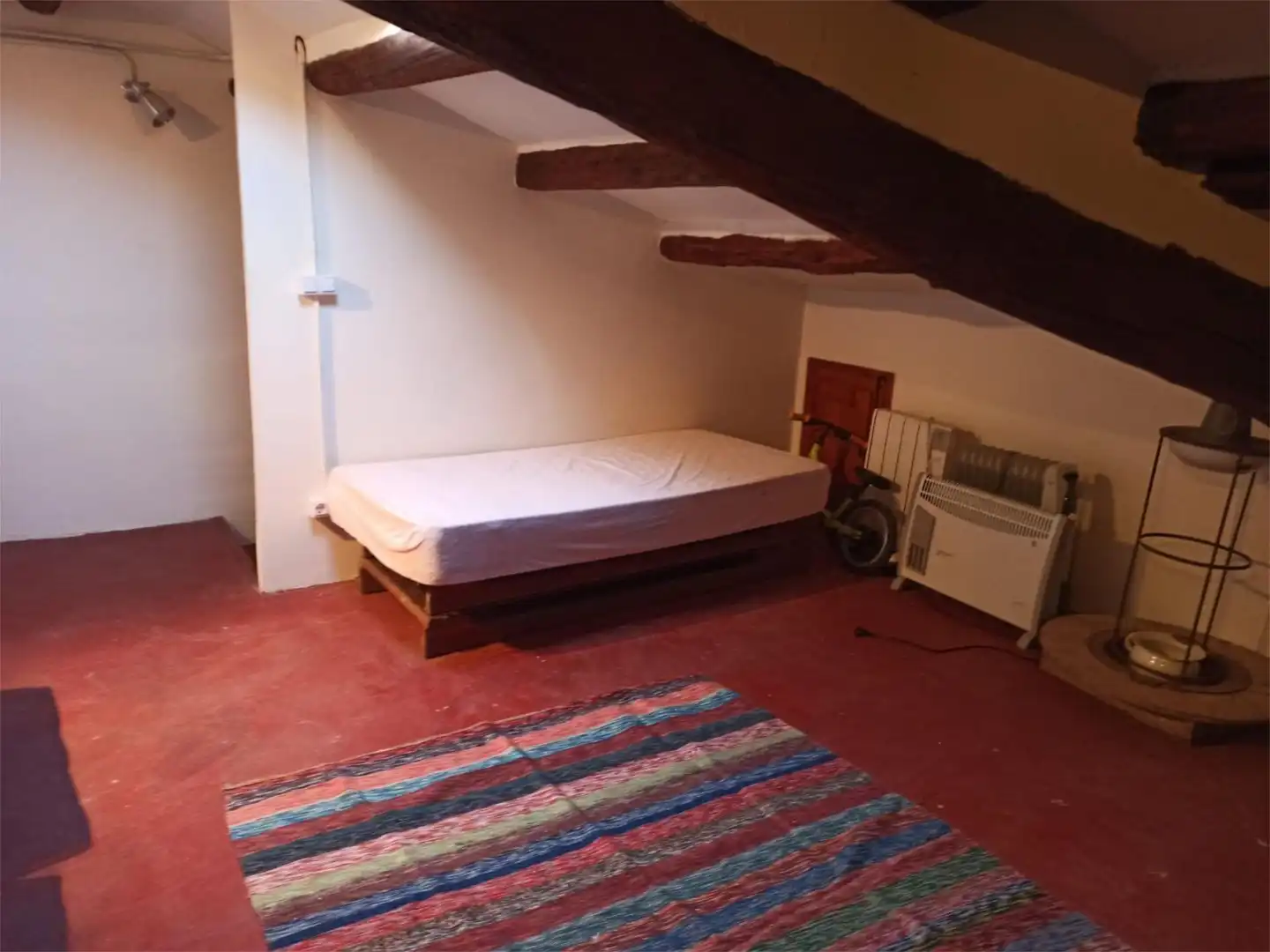 Piso en venta en Carrer del Castell, 13, Isona i Conca Dellà Habitación de Piso en venta en Isona i Conca Dellà con Jardín privado, Trastero y Amueblado