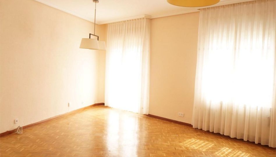 Piso de alquiler en Avenida de la Reina Victoria, 21, Vallehermoso - Imagen 4