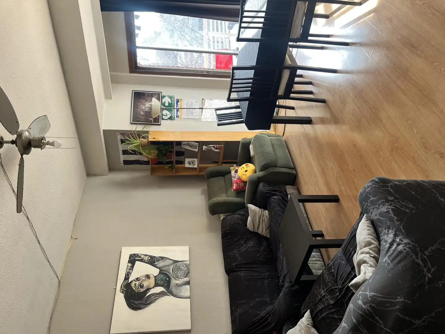 Attic for sale in Avenida de Pío XII, 94, Castilla Living room of Attic for sale in Madrid Capital with Air Conditioner, Terrace and Swimming Pool